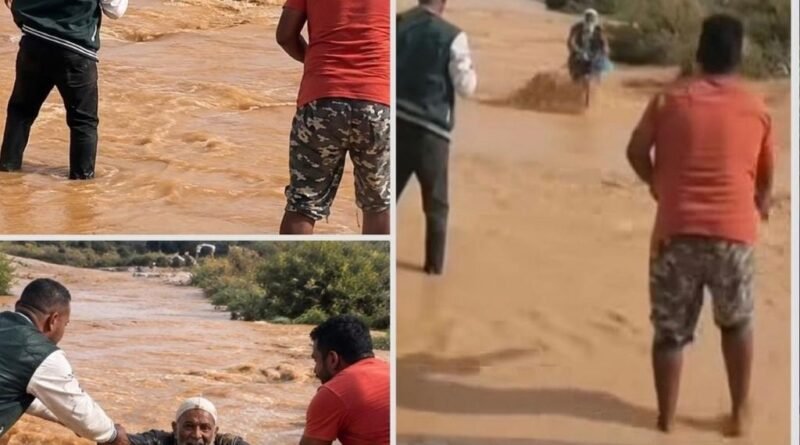 مواطنون يتدخلون لمساعدة شيخ جرفته مياه الأمطار